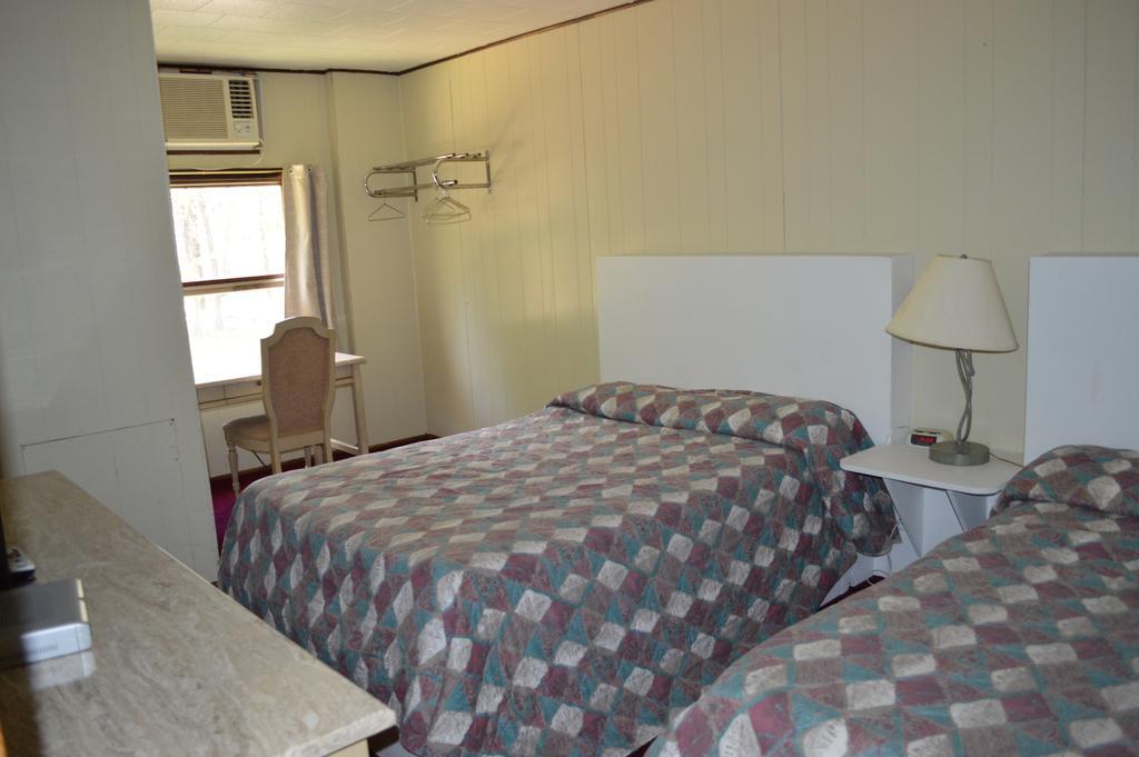Summer Breeze Resort Wisconsin Dells Exterior photo
